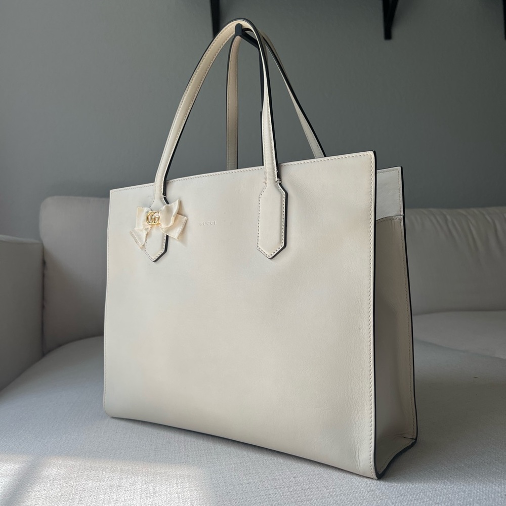 Gucci GG Ribbon Tote Leather Medium